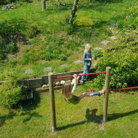 Haus Sonnenlicht. Idylle Am Ratzeburger See! Vakantiehuis